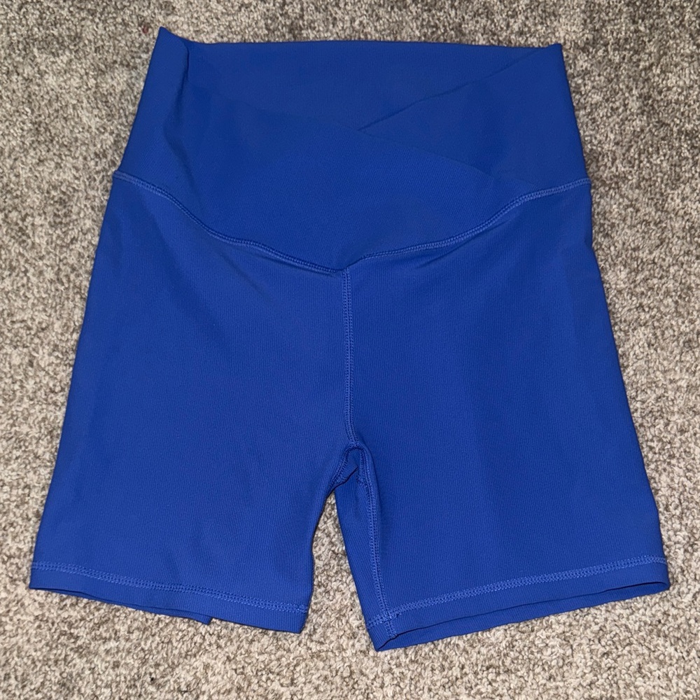 Wilo The Label Women's Vibrant Blue Bike Shorts